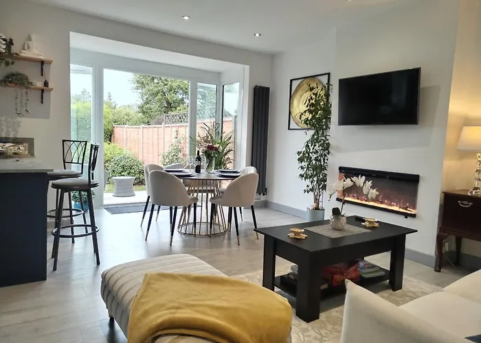 Cozy Cottage - Close To London