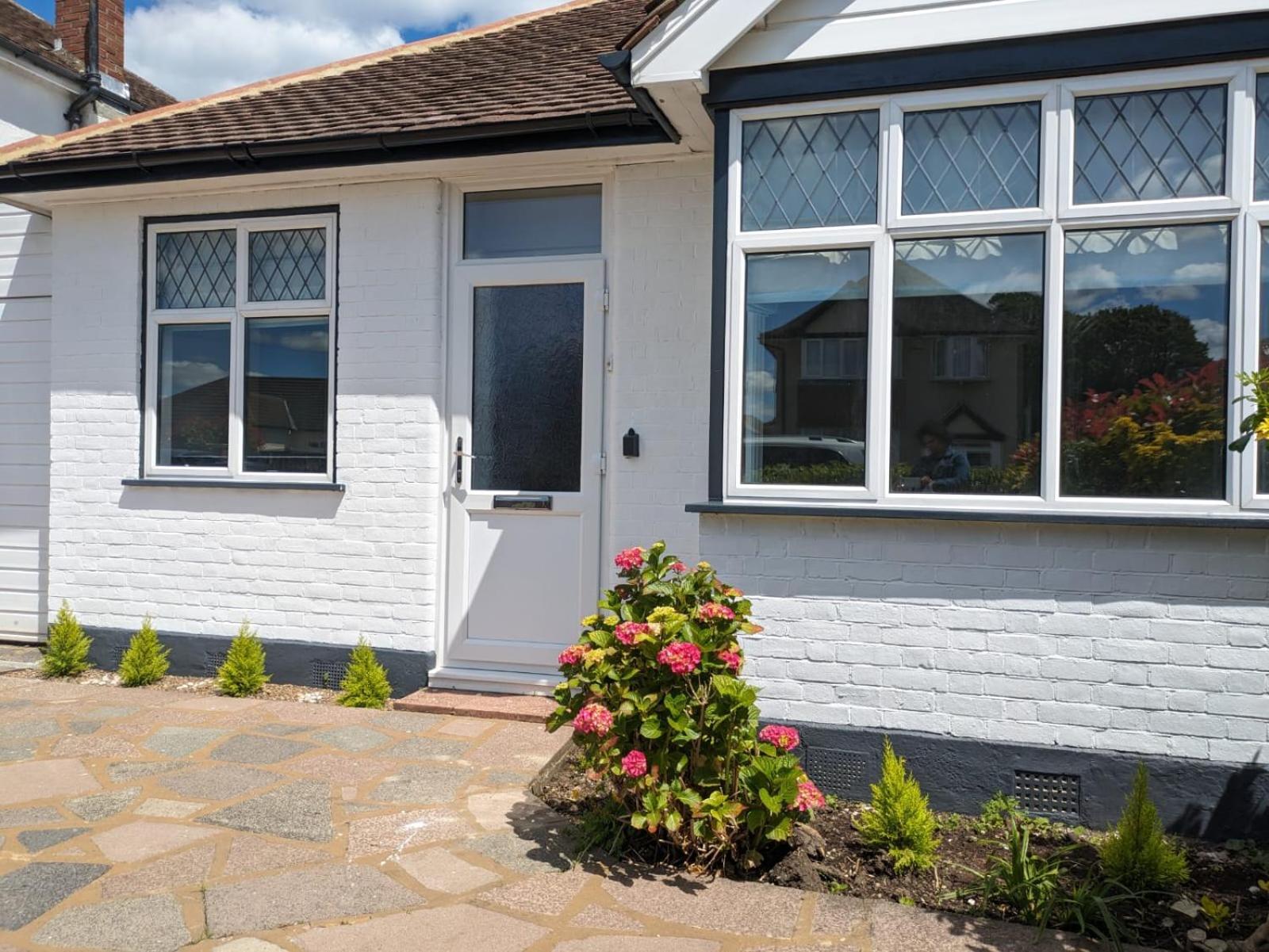 Cozy - Close To London Villa