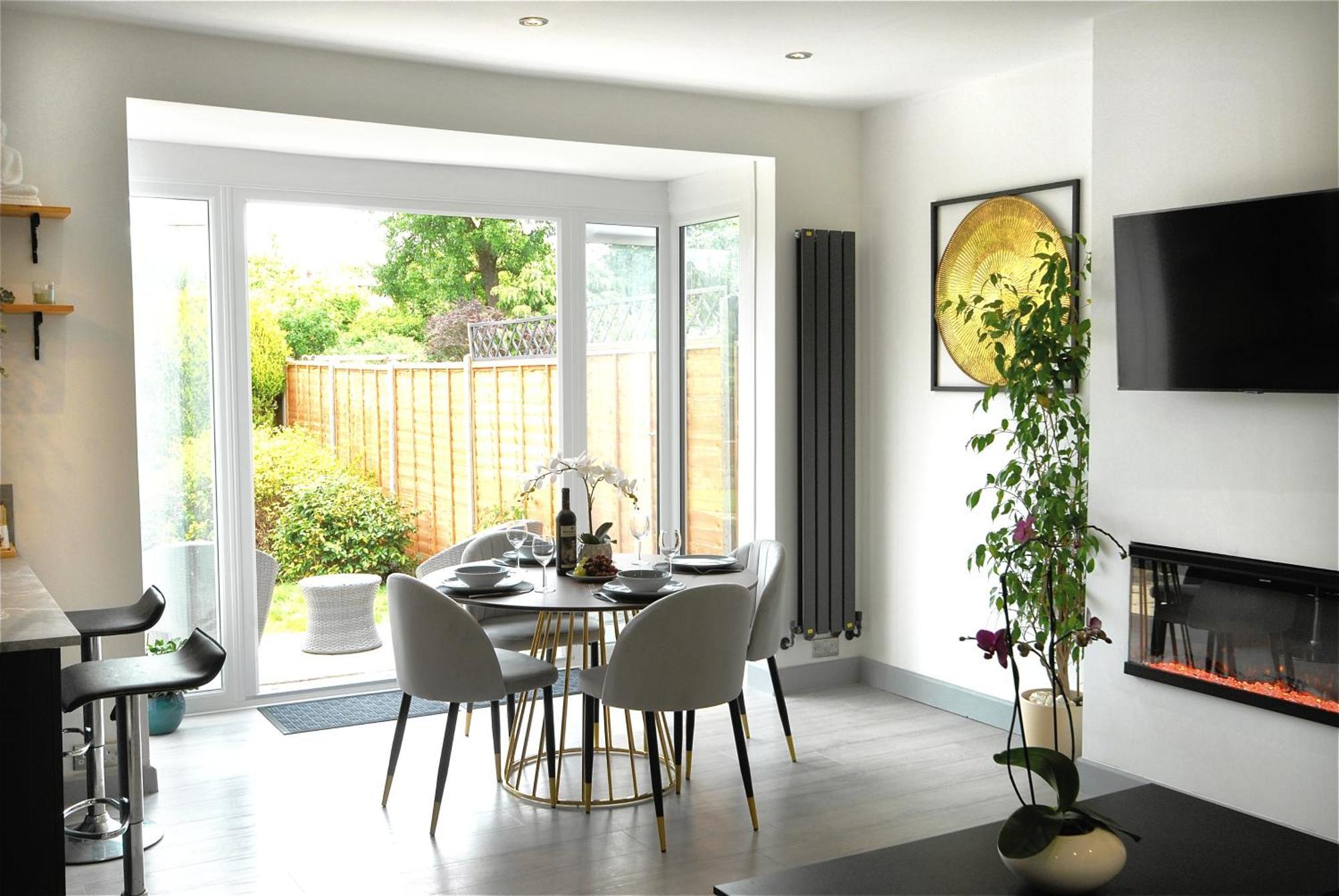 Cozy - Close To London Epsom